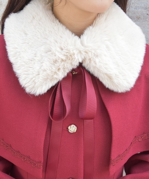 axes femme（アクシーズファム）の「ケープセットバッスルコート