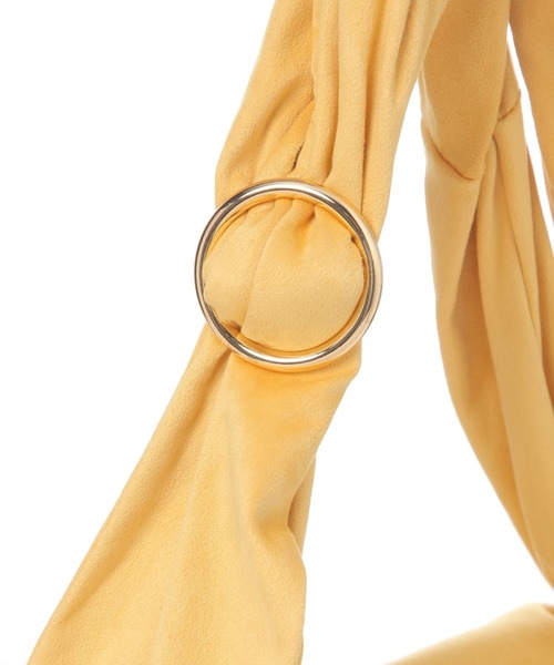 Elura（エルーラ）の「ソフトスエードショルダー/131381（ショルダーバッグ・レディース・アイボリー/イエロー・ONE SIZE）」の5枚目の写真