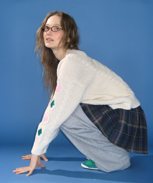 RONRON(ロンロン)の「LAYERED SKIRT TRAINING PANTS GREY CHECK(スウェットパンツ・レディース・その他・FREE)」の3枚目の写真