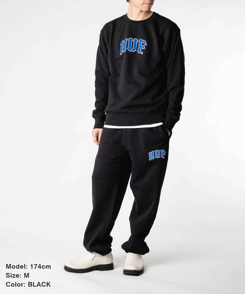 HUF(ハフ)の「HUF ARCH APPLIQUE CREWNECK ハフ アーク アップリケ ロゴ スウェット(スウェット・メンズ・ホワイト系1/ブラック・MEDIUM/X-LARGE/LARGE/SMALL)」の14枚目の写真