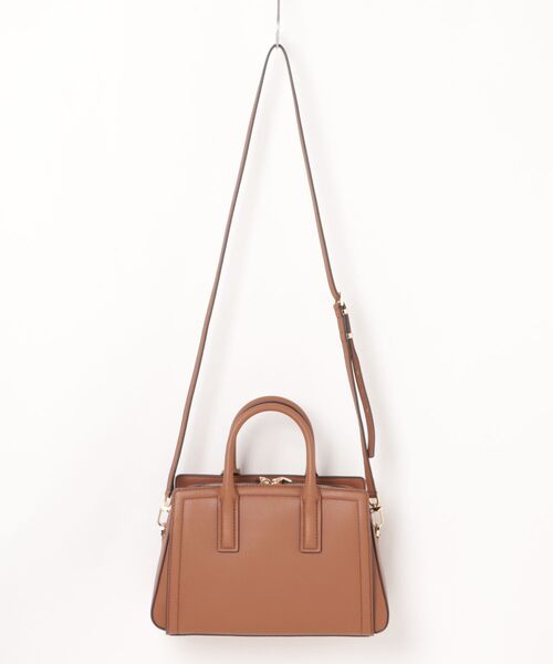 MICHAEL KORS(マイケルコース)の「LAILA ぺブルレザー サッチェル スモール(ハンドバッグ・レディース・ブラウン系・FREE)」の6枚目の写真