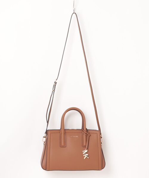 MICHAEL KORS(マイケルコース)の「LAILA ぺブルレザー サッチェル スモール(ハンドバッグ・レディース・ブラウン系・FREE)」の5枚目の写真