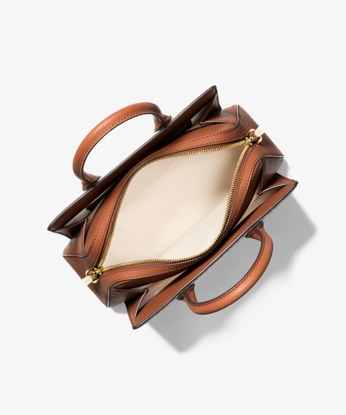 MICHAEL KORS(マイケルコース)の「LAILA ぺブルレザー サッチェル スモール(ハンドバッグ・レディース・ブラウン系・FREE)」の3枚目の写真