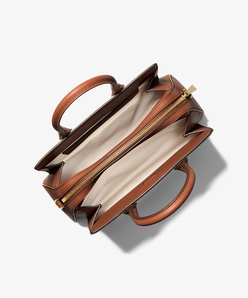 MICHAEL KORS(マイケルコース)の「LAILA ぺブルレザー サッチェル スモール(ハンドバッグ・レディース・ブラウン系・FREE)」の7枚目の写真