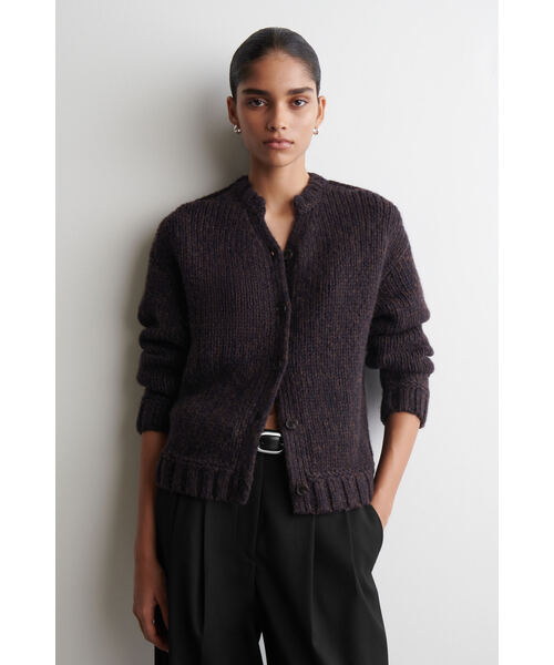 フレックチャンキーニットカーディガン