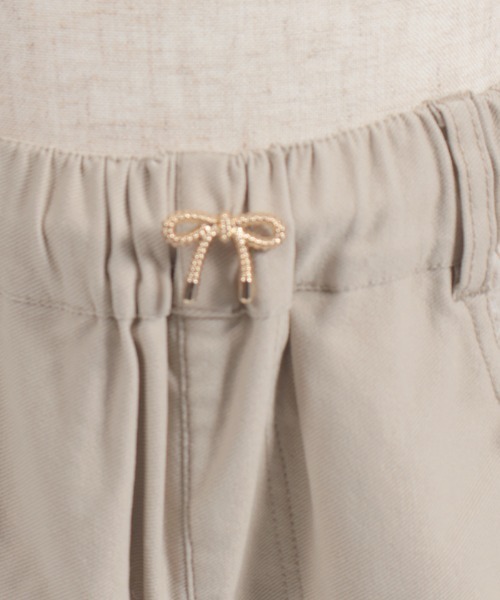 axes femme(アクシーズファム)の「ストレッチフリルレギンス(その他パンツ・キッズ・ベージュ/ブラック・MEDIUM/LARGE)」の8枚目の写真