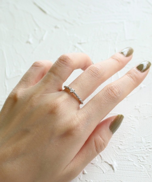 JUPITER(ジュピター)の「【Pt900】ハートシェイプダイヤモンドハーフエタニティリング/0.2ct(リング・レディース・プラチナム・#10)」の5枚目の写真