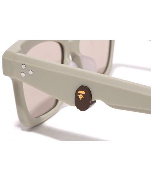 A BATHING APE（アベイシングエイプ）の「SUNGLASSES #13（サングラス・メンズ・アイボリー/ブラック/オリーブ・FREE）」の9枚目の写真