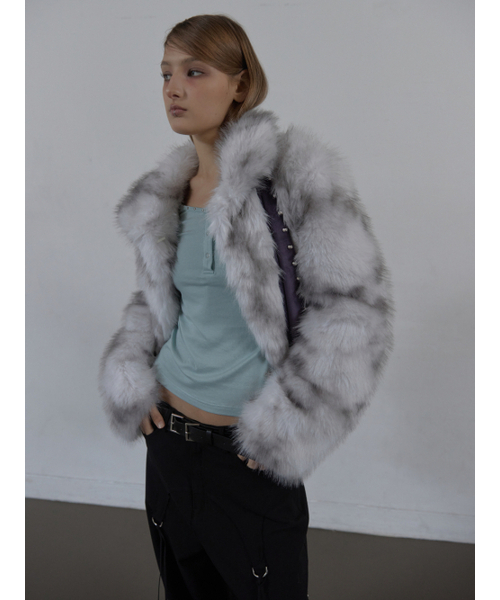 SETUP-EXE（セットアップイーエックスイー）の「FAUX FUR JACKET / WHITE（ムートンコート・レディース・その他・OS）」の5枚目の写真