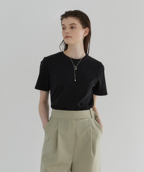 MODERNABLE(モダンエイブル)の「ロゴコットンベーシックTシャツ - ブラック(Tシャツ/カットソー・レディース・その他・MEDIUM/SMALL)」の1枚目の写真