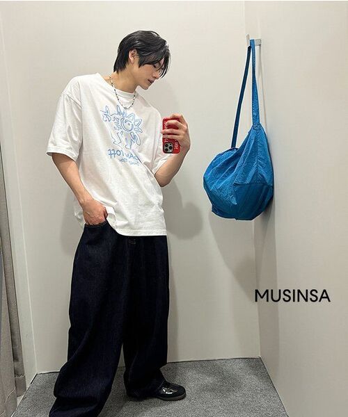 URBANSTOFF(アーバンストッフ)の「バックポケットアートワークデニムパンツ(インディゴ)(デニムパンツ・レディース・その他・MEDIUM/LARGE)」の6枚目の写真