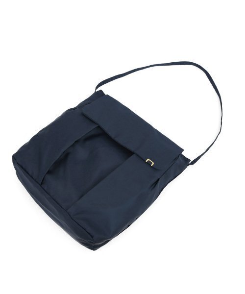 UNDERCONTROL STUDIO（アンダーコントロールスタジオ）の「カジュアルショルダーバッグ LADDER BAG / WRINKLE / N TWILL / NAVY（ショルダーバッグ・レディース・その他・FREE）」の5枚目の写真
