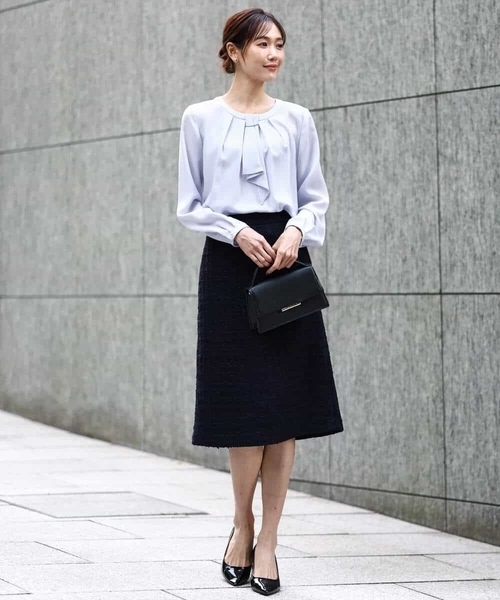 MK MICHEL KLEIN(エムケーミッシェルクラン)の「マルチwayボウタイブラウス/洗える(シャツ/ブラウス・レディース・アイボリー/ライトブルー・38/40)」の19枚目の写真