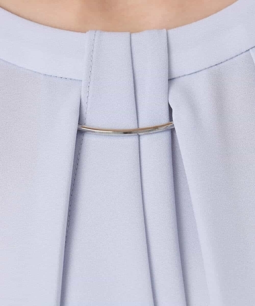 MK MICHEL KLEIN(エムケーミッシェルクラン)の「マルチwayボウタイブラウス/洗える(シャツ/ブラウス・レディース・アイボリー/ライトブルー・38/40)」の10枚目の写真