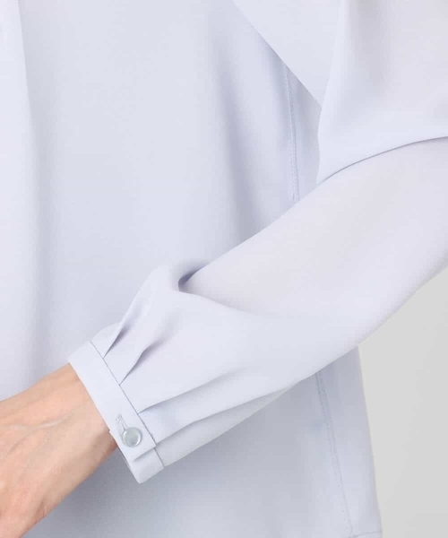 MK MICHEL KLEIN(エムケーミッシェルクラン)の「マルチwayボウタイブラウス/洗える(シャツ/ブラウス・レディース・アイボリー/ライトブルー・38/40)」の8枚目の写真