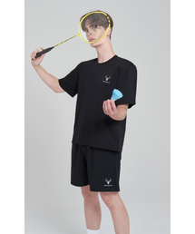 MESTARI（メスタリ）の「Deer Logo Overfit (Unisex) T-Shirt Black MT8003（Tシャツ/カットソー）」