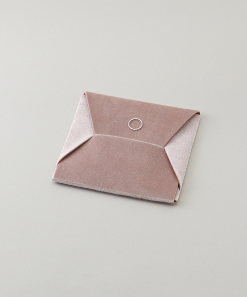 FRAMeWORK（フレームワーク）の「Gabriela Artigas/ガブリエラ アルティガス Axis Ring with White Pa（リング・レディース・シルバー・4）」の5枚目の写真