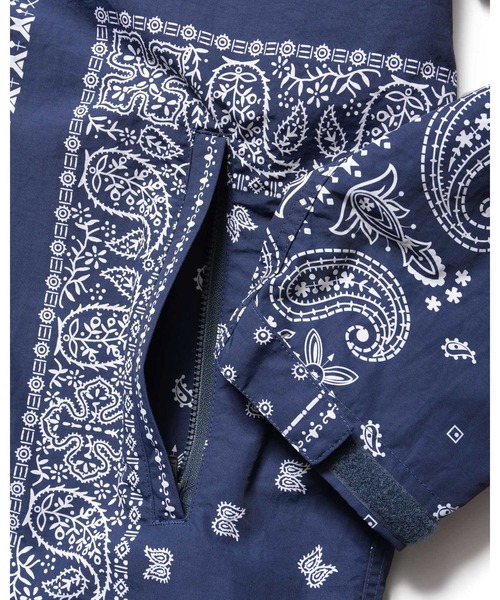 F.C.Real Bristol(エフシーレアルブリストル)の「BANDANA NYLON HOODED BLOUSON(ナイロンジャケット・メンズ・ネイビー/レッド/ブラック・MEDIUM/SMALL/XX-LARGE/X-LARGE/LARGE)」の14枚目の写真