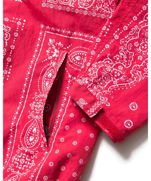 F.C.Real Bristol(エフシーレアルブリストル)の「BANDANA NYLON HOODED BLOUSON(ナイロンジャケット・メンズ・ネイビー/レッド/ブラック・MEDIUM/SMALL/XX-LARGE/X-LARGE/LARGE)」の21枚目の写真