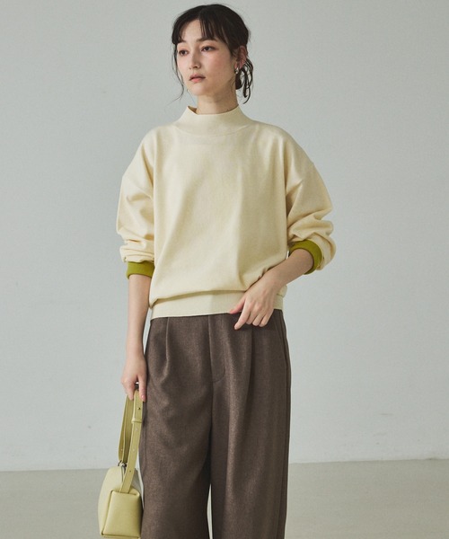 qualite（カリテ）の「バイカラーハイネックプルオーバー/冬服/オフィスカジュアル/スウェット/モックネック/カラーブロッキング（ニット/セーター・レディース・アイボリー/ベージュ/ラベンダー・フリー）」の16枚目の写真