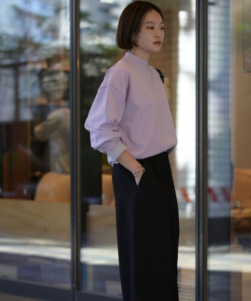 qualite(カリテ)の「バイカラーハイネックプルオーバー/冬服/オフィスカジュアル(ニット/セーター・レディース・アイボリー/ベージュ/ラベンダー・フリー)」の8枚目の写真