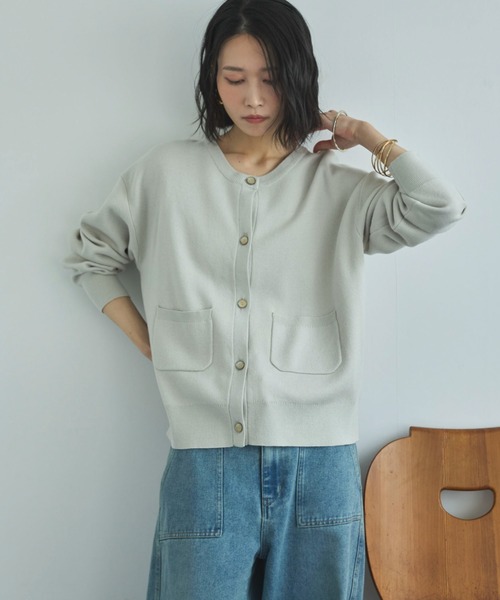 Doux archives（ドゥアルシーヴ）の「ニットジャケット（カーディガン/ボレロ・レディース・チャコールグレー/グレイッシュベージュ/ネイビー・FREE）」の5枚目の写真