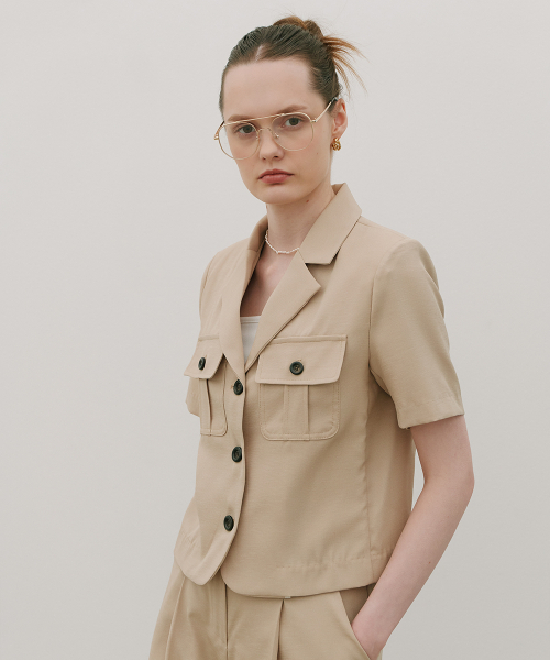 320SHOWROOM（320ショールーム）の「Utility Collar Short Sleeve Pocket Jacket Butter beige（その他アウター・レディース・その他・SMALL/MEDIUM）」の2枚目の写真