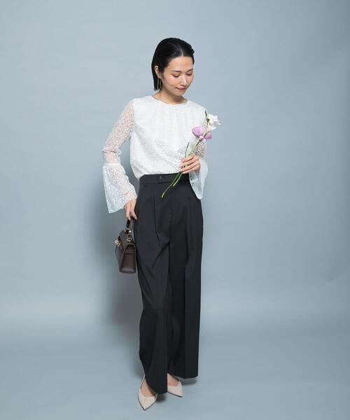 URBAN RESEARCH ROSSO WOMEN（アーバンリサーチ　ロッソ）の「フレアスリーブレースブラウス（シャツ/ブラウス・レディース・ホワイト/ブラック/ブルー系その他・FREE）」の5枚目の写真