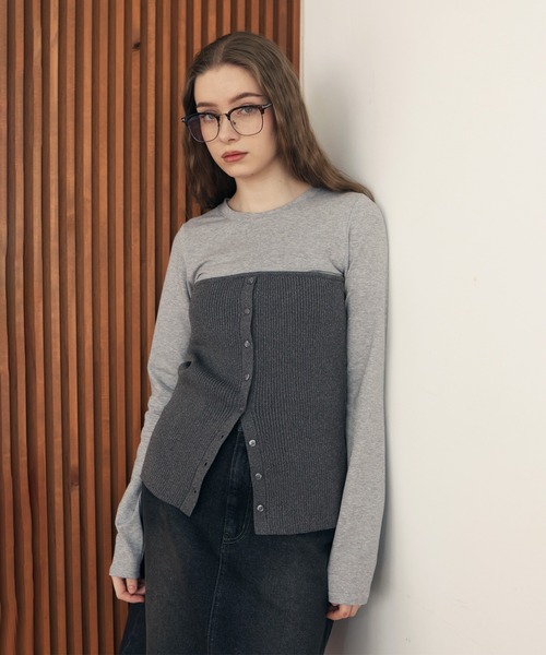 Mili affinity(ミリアフィニティー)の「リブニットビスチェデザイン長袖Tシャツ(ニット/セーター・レディース・ブラック×グレー/ホワイト×ブラック/グレー系/ホワイト×グレー・FREE)」の12枚目の写真