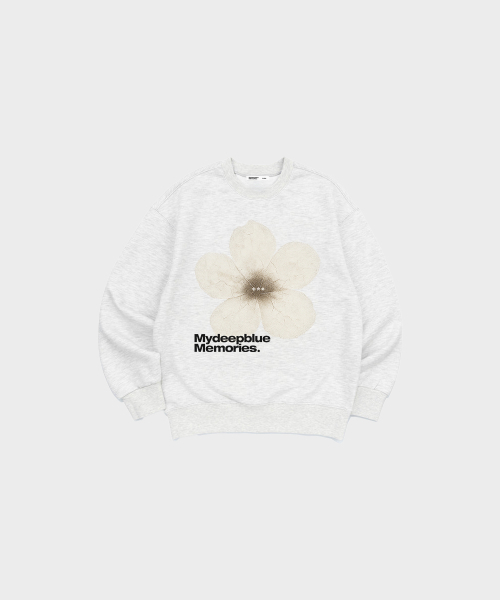 mydeepbluememories（マイディープブルーメモリーズ）の「#2 FLOWER SWEAT SHIRTS (BK)（スウェット・レディース・ブラック・FREE）」の2枚目の写真