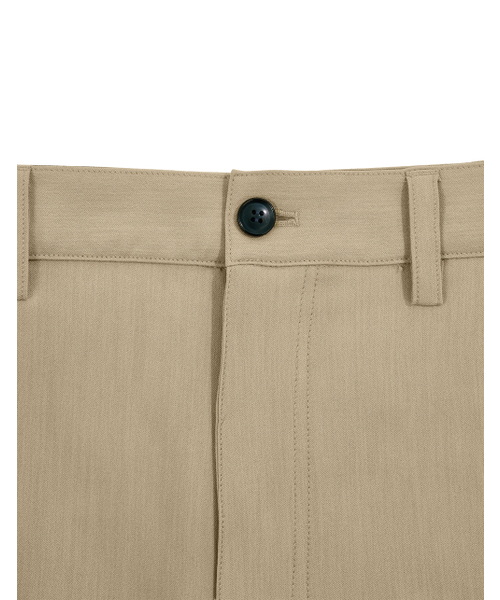 LORES(ロアス)の「Pleated Bermuda Short - Beige(その他パンツ・レディース・その他・M/L)」の3枚目の写真