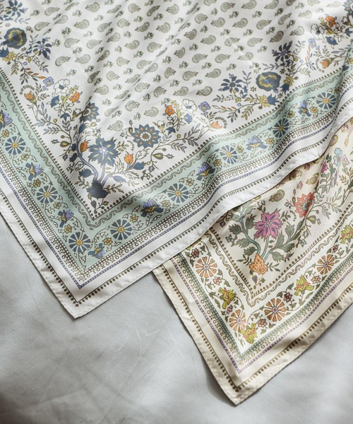 studio CLIP(スタディオクリップ)の「ツイルプリントスカーフ(ストール/ショール・レディース・グリーン/レッド/アイボリー/ベージュ・FREE)」の6枚目の写真