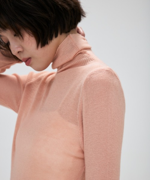 full/fill.(フルフィル)の「turtle neck besic knit / タートルネックベーシックニット(ニット/セーター・レディース・ナチュラル/ブラウン/アイボリー/イエロー/グレー/ピンク・FREE)」の6枚目の写真