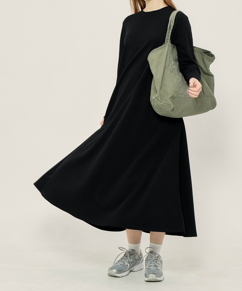coca（coca）（コカ）の「ミニ裏毛長袖スウェットワンピース（ワンピース・レディース・ブラック/ライトグレー・L/M/S）」の12枚目の写真