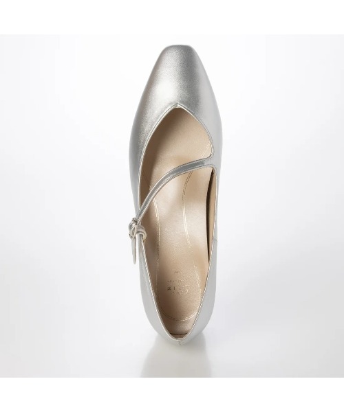 Riz raffinee（リズラフィーネ）の「斜めストラップパンプス（パンプス・レディース・ブラック・22.5cm/24.5cm/24cm/23.5cm/23cm/22cm）」の9枚目の写真