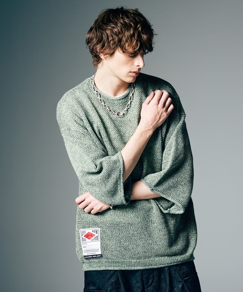 glamb（グラム）の「Linen Mix Pullover Knit / リネンミックスプルオーバーニット（ニット/セーター・メンズ・ブラック/カーキ・M/L）」の7枚目の写真