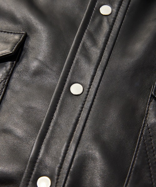 Lee(リー)の「Wrangler/ラングラー 27MW LEATHER【シープレザー】/ウエスタンシャツ(シャツ/ブラウス・メンズ・ブラック・MEDIUM/LARGE/X-LARGE/SMALL)」の12枚目の写真