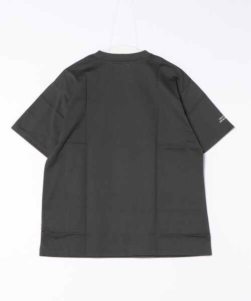 TITE IN THE STORE（ティテ　インザ　ストア）の「オリジナルロゴTシャツ（Tシャツ/カットソー・レディース・オフホワイト/チャコールグレー・M/L）」の3枚目の写真