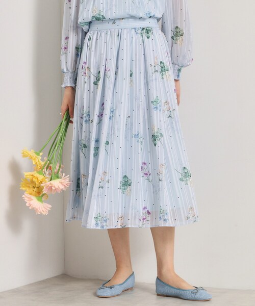 ITS'DEMO(イッツデモ)の「【手洗い可/セットアップ可】ラメストライプ花柄スカート(スカート・レディース・アイボリー系/ネイビー系/サックスブルー系・00)」の8枚目の写真