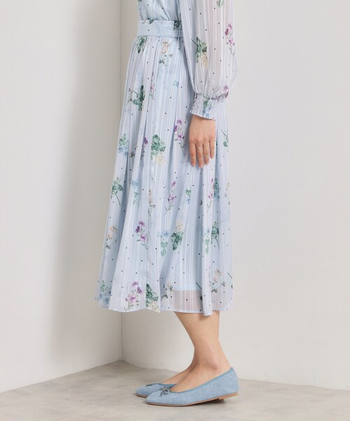 ITS'DEMO(イッツデモ)の「【手洗い可/セットアップ可】ラメストライプ花柄スカート(スカート・レディース・アイボリー系/ネイビー系/サックスブルー系・00)」の17枚目の写真