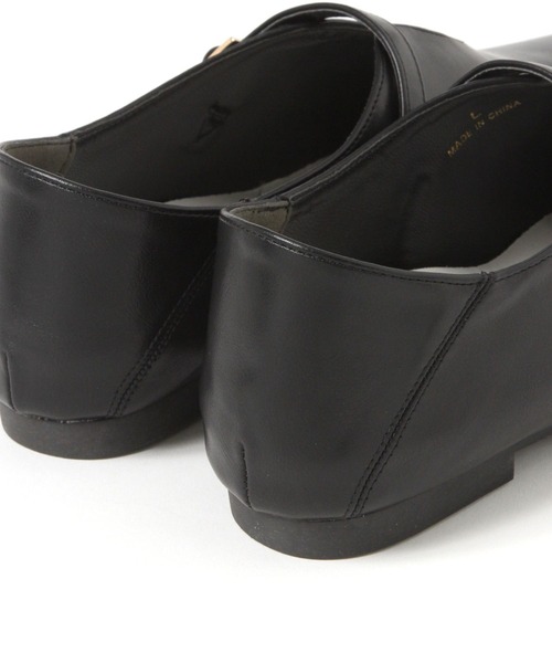 LEPSIM（レプシィム）の「Uカットフラットパンプス　642638（パンプス・レディース・シルバー/ブラック・MEDIUM/LARGE）」の10枚目の写真