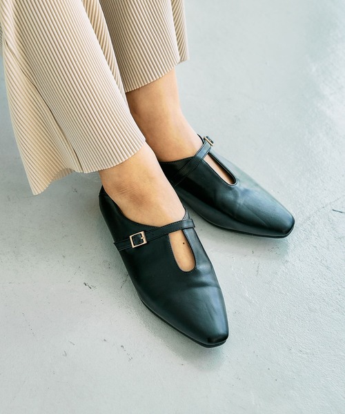 LEPSIM(レプシィム)の「Uカットフラットパンプス 642638(パンプス・レディース・シルバー/ブラック・MEDIUM/LARGE)」の19枚目の写真
