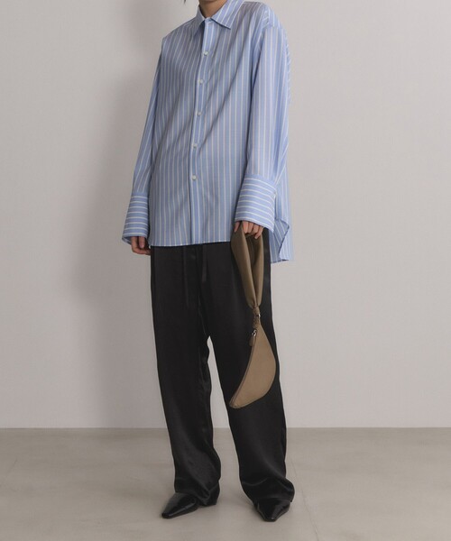 ADAM ET ROPE'(アダムエロペ)の「【PFT】Tori Clutch Bag(クラッチバッグ・レディース・ブラック/ベージュ・FREE)」の11枚目の写真