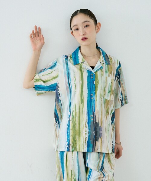 NOMINE（ノミネ）の「【セットアップ対応】ペイント柄 開襟シャツ（シャツ/ブラウス・レディース・ブラウン/グリーン/ピンク・フリー）」の8枚目の写真