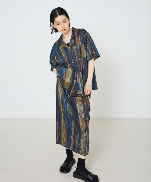 NOMINE（ノミネ）の「【セットアップ対応】ペイント柄 開襟シャツ（シャツ/ブラウス・レディース・ブラウン/グリーン/ピンク/オレンジ/ダークブラウン・フリー）」の10枚目の写真