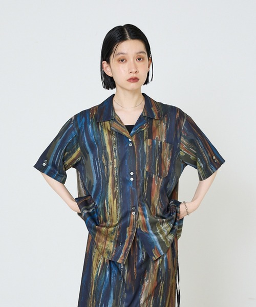 NOMINE（ノミネ）の「【セットアップ対応】ペイント柄 開襟シャツ（シャツ/ブラウス・レディース・ブラウン/グリーン/ピンク/オレンジ/ダークブラウン・フリー）」の13枚目の写真