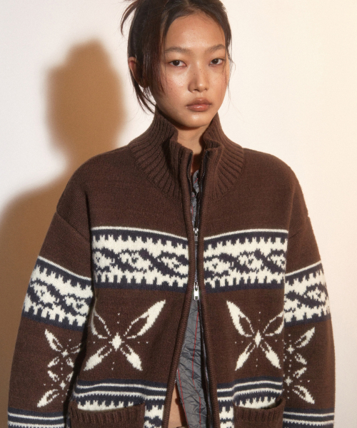 PORTERNA(ポルテナ)の「COWICHAN ZIP-UP CARDIGAN JACKET-BROWN(カーディガン/ボレロ・レディース・その他・OS)」の9枚目の写真