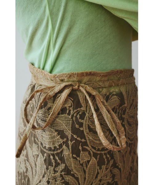 HeRIN.CYE（ヘリンドットサイ）の「Lace wrap skirt　　レースラップスカート（スカート・レディース・オフホワイト/ベージュ/ブラック・FREE）」の7枚目の写真