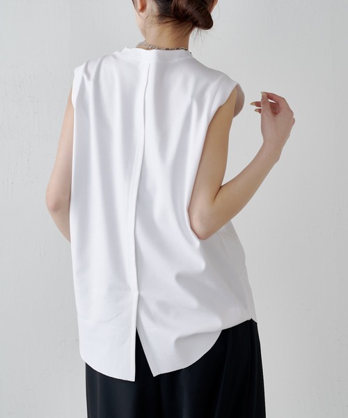 Lui's(ルイス)の「裾切替ノースリーブトップス(Tシャツ/カットソー・レディース・チャコールグレー/オフホワイト/ピンクベージュ/ブラック・FREE)」の7枚目の写真