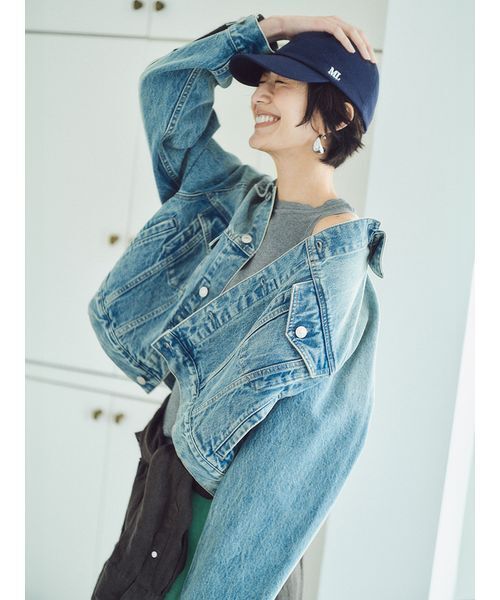 Mila Owen（ミラオーウェン）の「フレアＧジャン（デニムジャケット・レディース・ブルー/ライトブルー/アイボリー・F）」の19枚目の写真